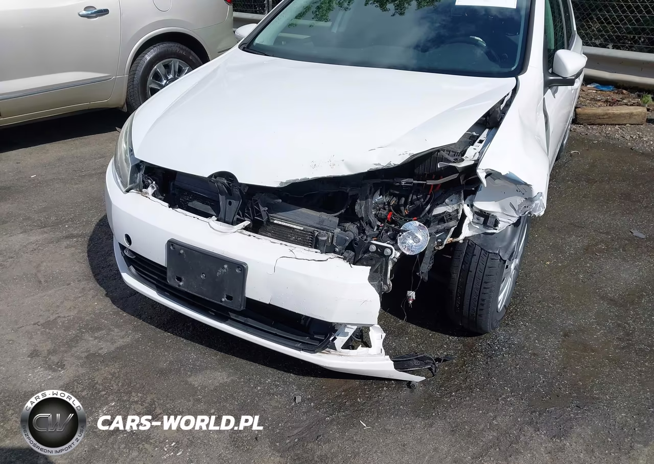 2013 Volkswagen Golf 2.5L 4-Door VIN:WVWDB7AJ5DW024180 - 6
