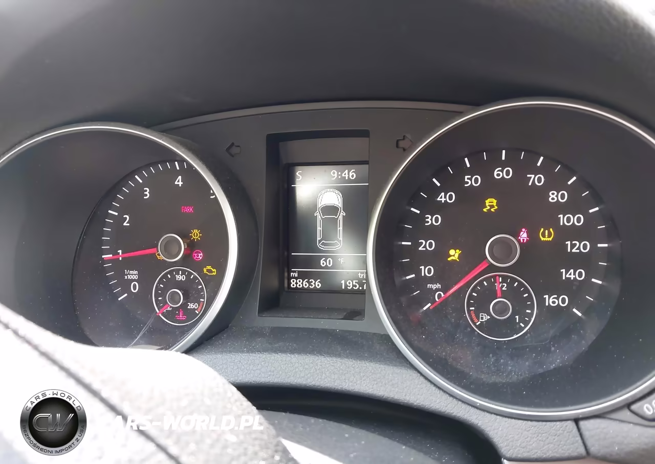2013 Volkswagen Golf 2.5L 4-Door VIN:WVWDB7AJ5DW024180 - 7
