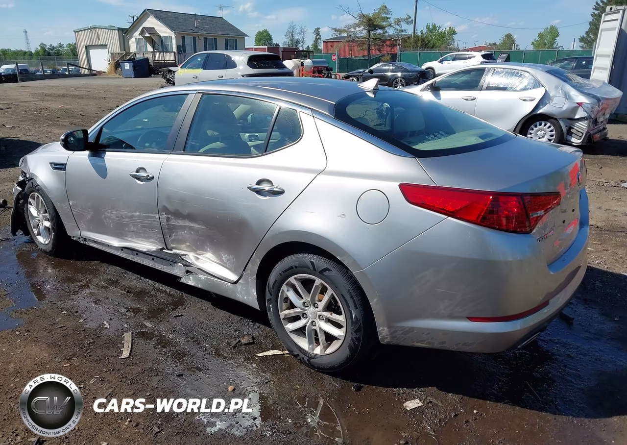 2013 Kia Optima Lx VIN:KNAGM4A78D5432346 - 3
