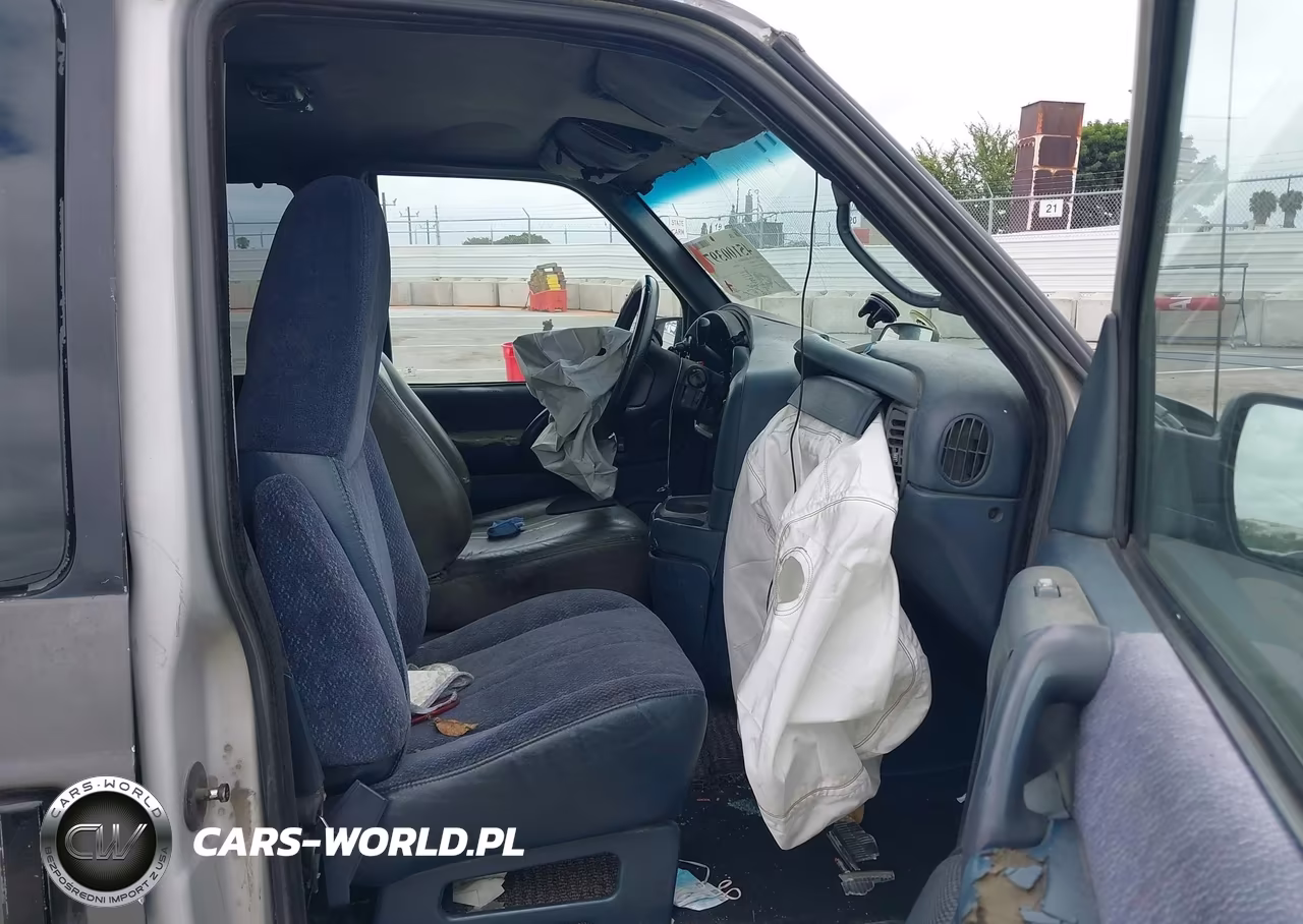 1996 Chevrolet Astro VIN:1GNDM19W4TB106521 - 5