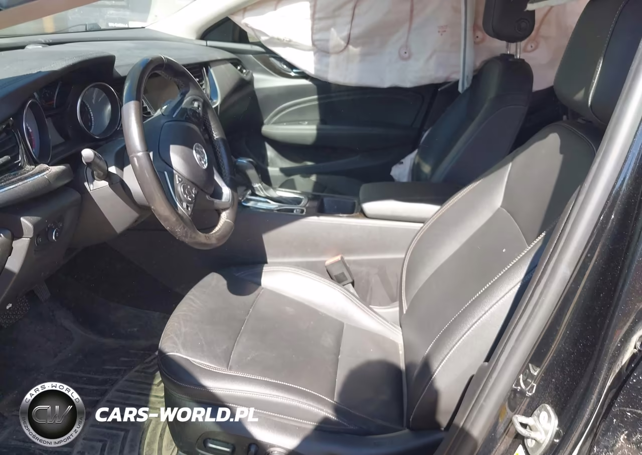 2018 Buick Regal Sportback Essence VIN:W04GR6SX9J1082401 - 5