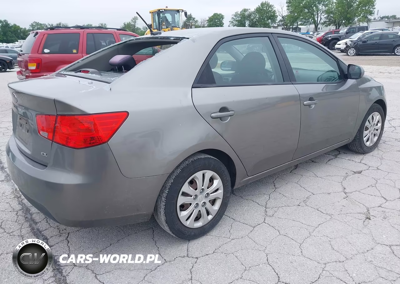 2013 Kia Forte Ex VIN:KNAFU4A26D5646445 - 4