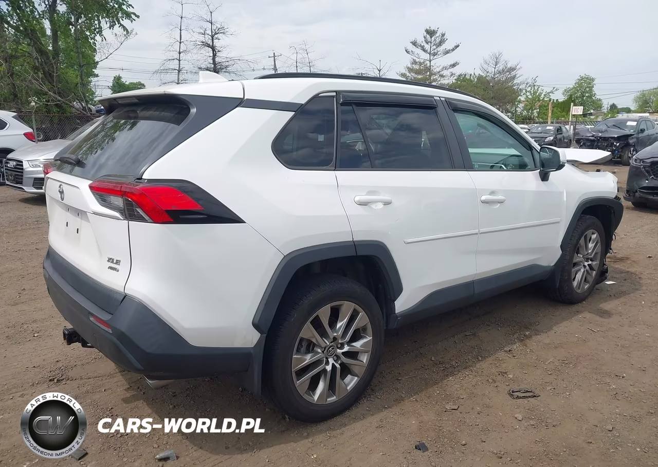 2020 Toyota Rav4 Xle Premium VIN:2T3A1RFV4LW091458 - 4