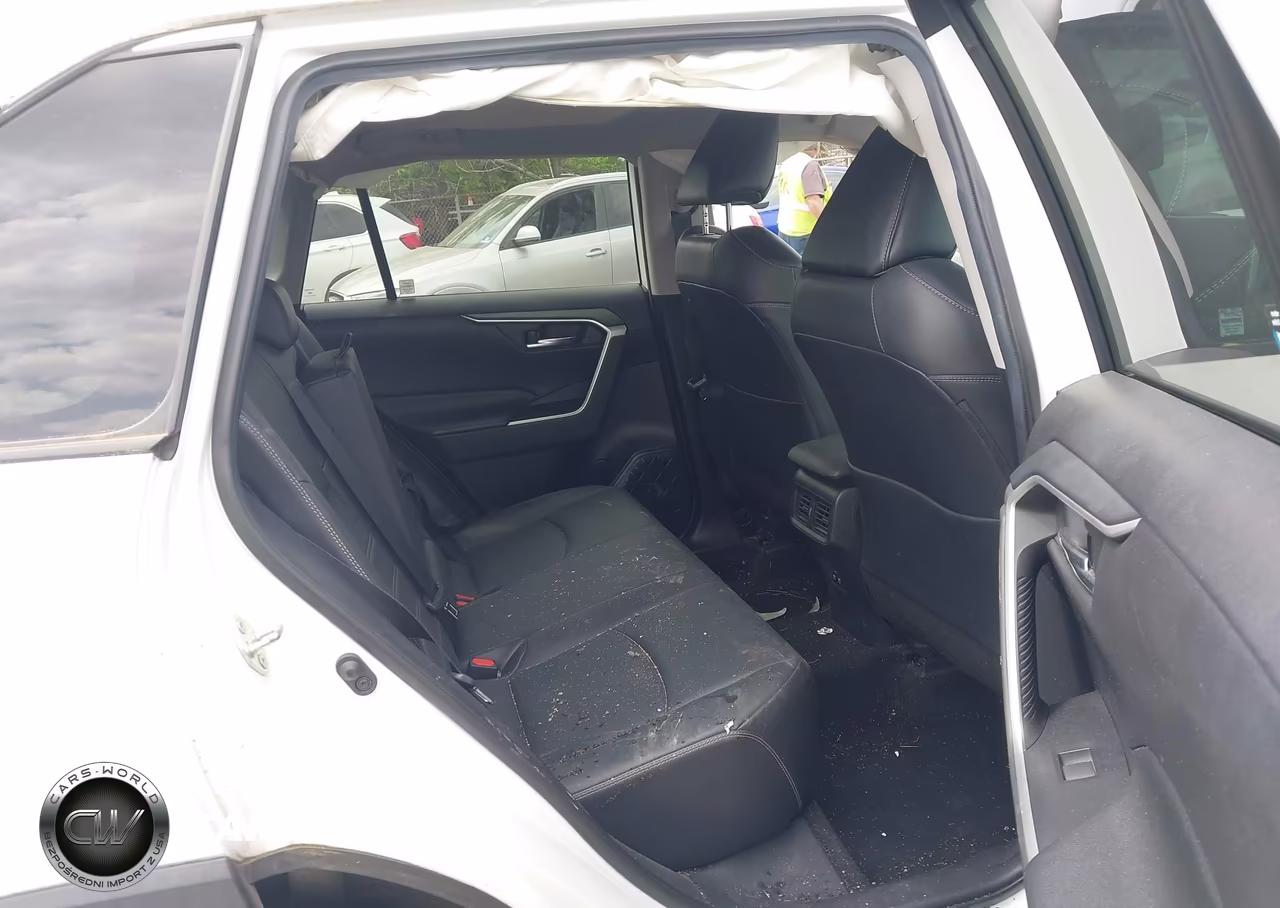 2020 Toyota Rav4 Xle Premium VIN:2T3A1RFV4LW091458 - 8