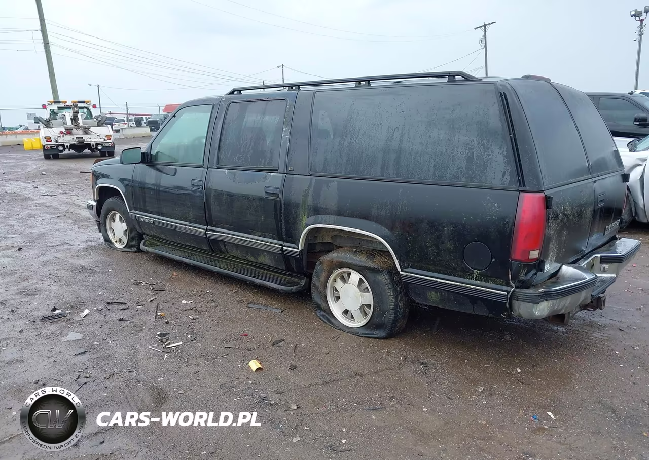 1996 Chevrolet Suburban C1500 VIN:3GNEC16R1TG114430 - 3