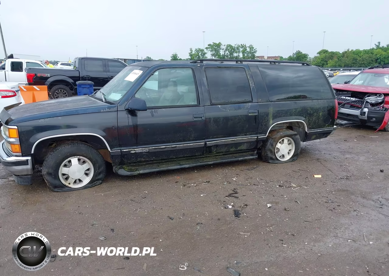 1996 Chevrolet Suburban C1500 VIN:3GNEC16R1TG114430 - 6