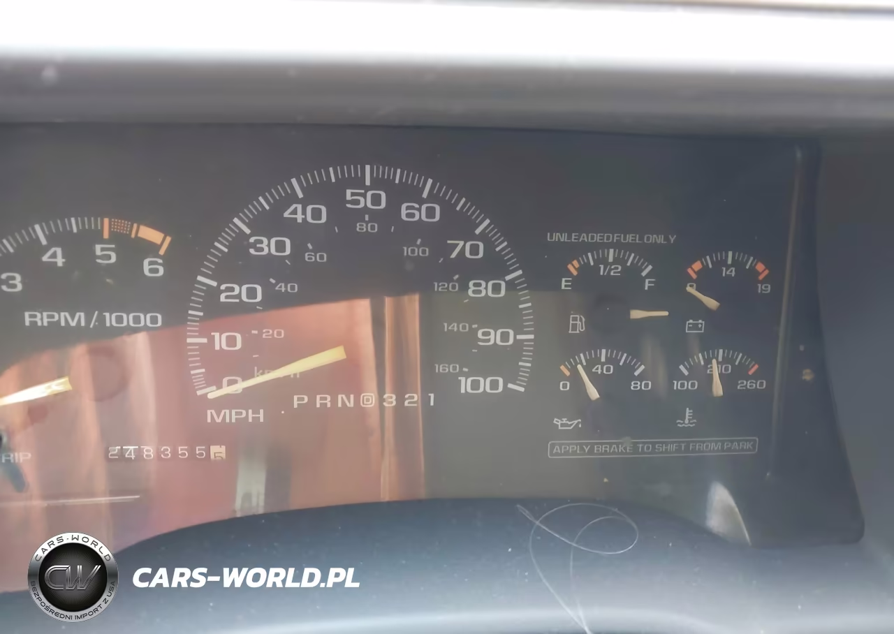 1996 Chevrolet Suburban C1500 VIN:3GNEC16R1TG114430 - 7
