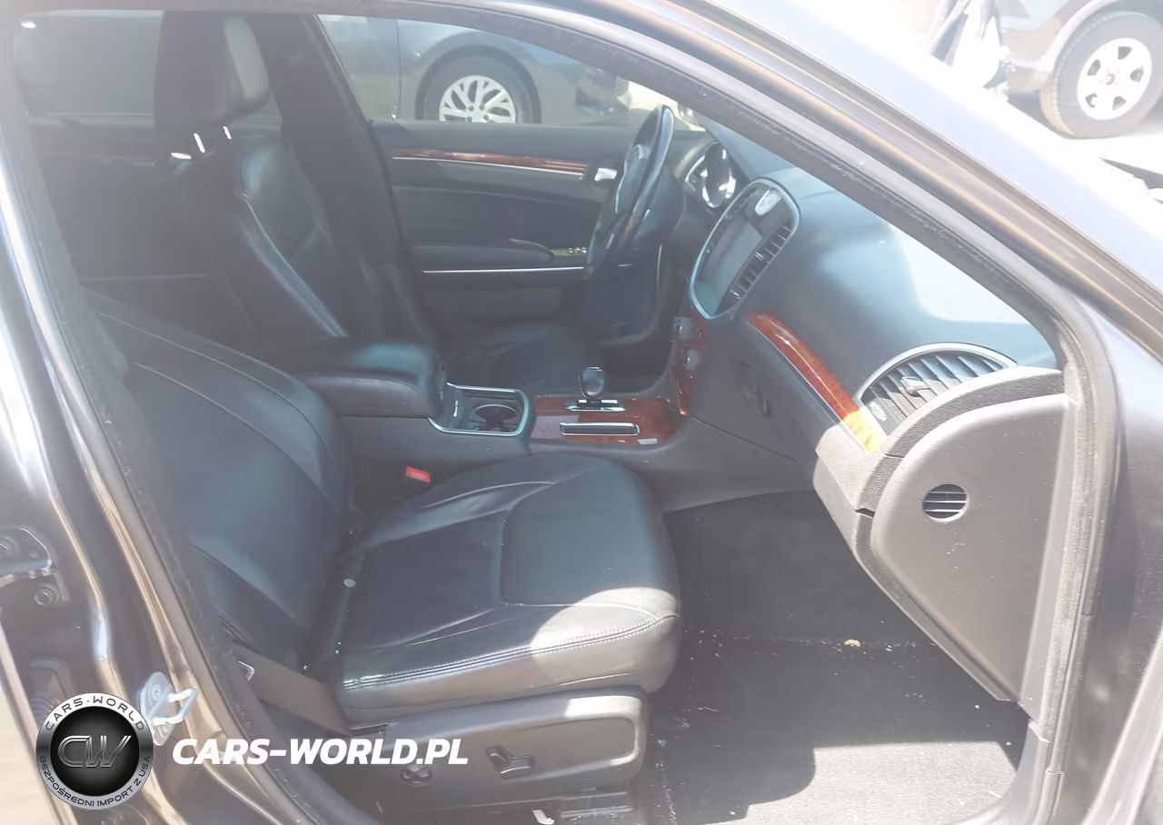 2014 Chrysler 300 VIN:2C3CCAAG3EH179227 - 5
