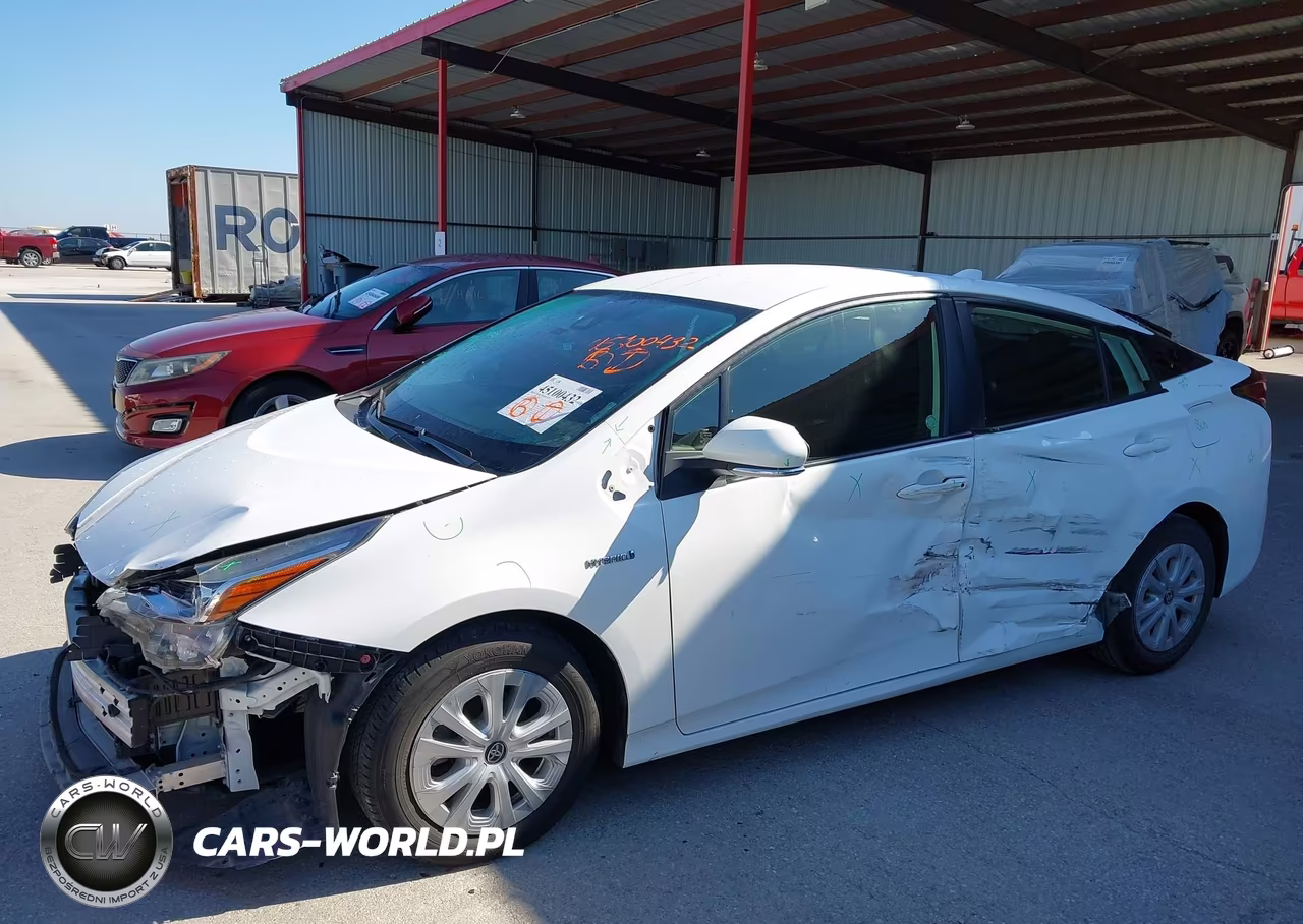 2021 Toyota Prius Le VIN:JTDKAMFU3M3144136 - 18