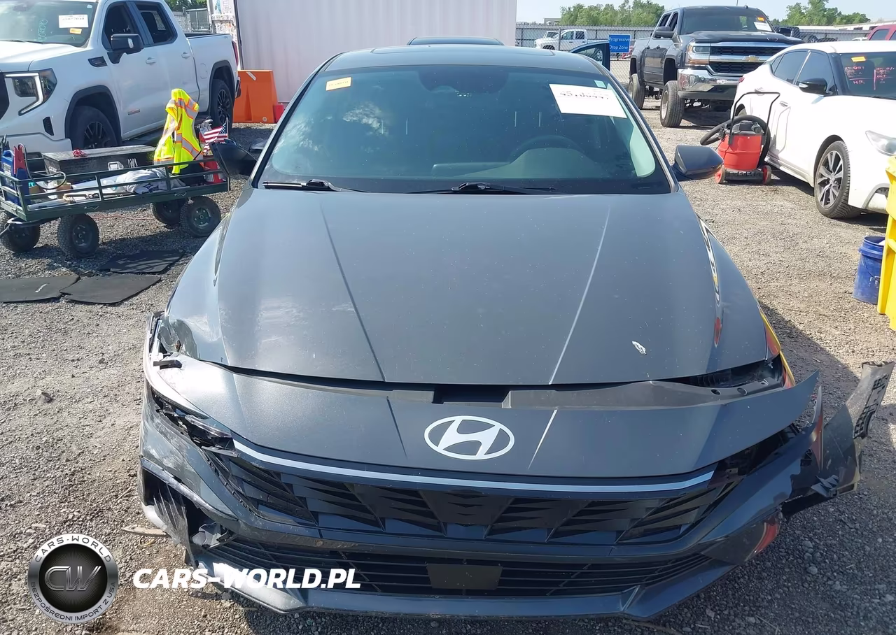 2025 Hyundai Elantra Sel Convenience VIN:KMHLS4DG2SU912450 - 12
