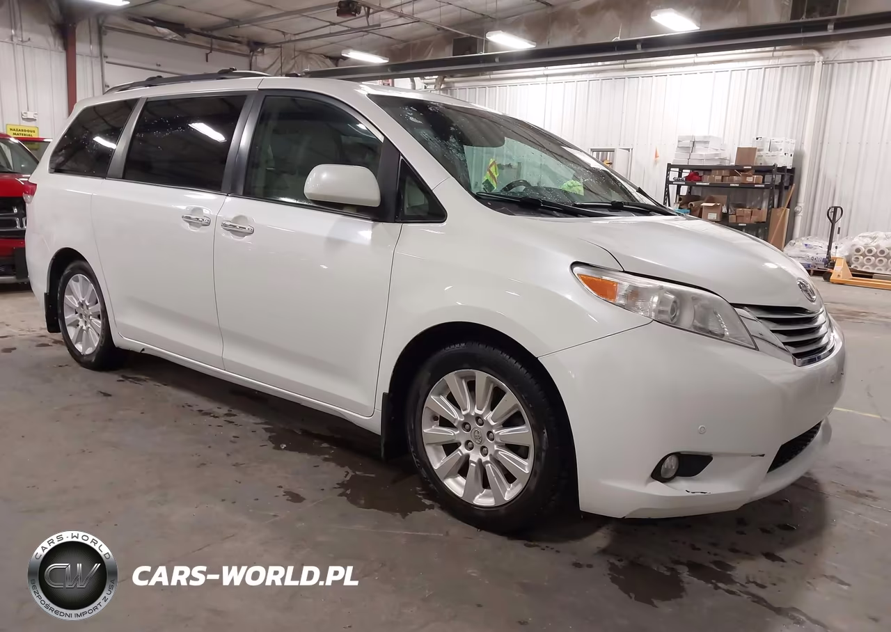 2011 Toyota Sienna Limited V6 – zdjęcie 1 z 19