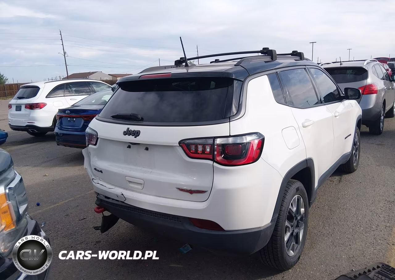 2017 Jeep New Compass Trailhawk 4X4 VIN:3C4NJDDB9HT616672 - 4