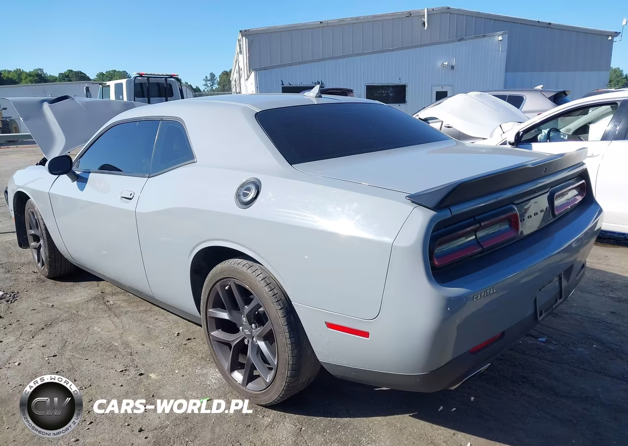 2021 Dodge Challenger Sxt VIN:2C3CDZAG9MH599598 - 3