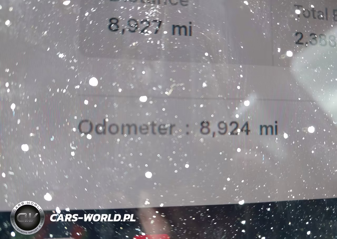 2026 Tesla Model Y All-Wheel Drive-Long Range Launch Series-Premium All-Wheel Drive VIN:7SAYGDEE1TA614622 - 15