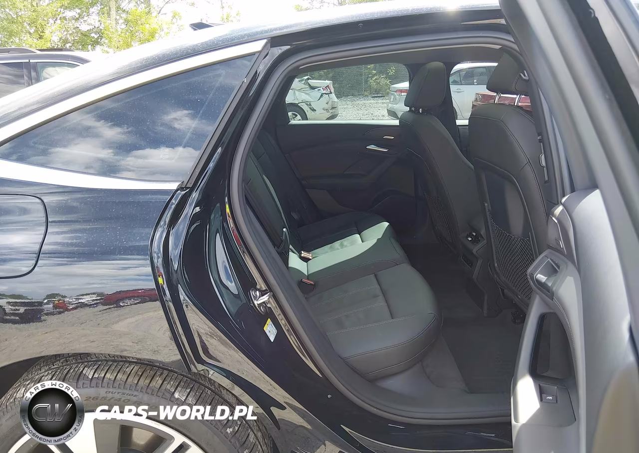 2025 Audi A6 E-Tron Premium Plus VIN:WAU2DAGH6SA016275 - 8