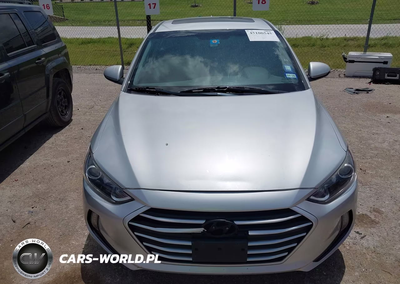 2018 Hyundai Elantra Value Edition VIN:5NPD84LF6JH313365 - 12