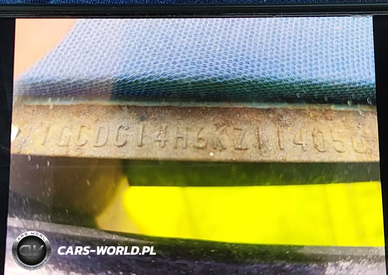 1989 Chevrolet Gmt-400 C1500 VIN:1GCDC14H6KZ114050 - 9