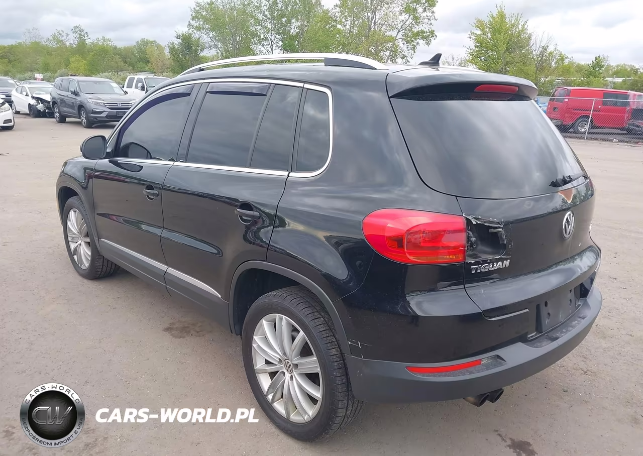 2012 Volkswagen Tiguan Se VIN:WVGBV7AX3CW608042 - 3