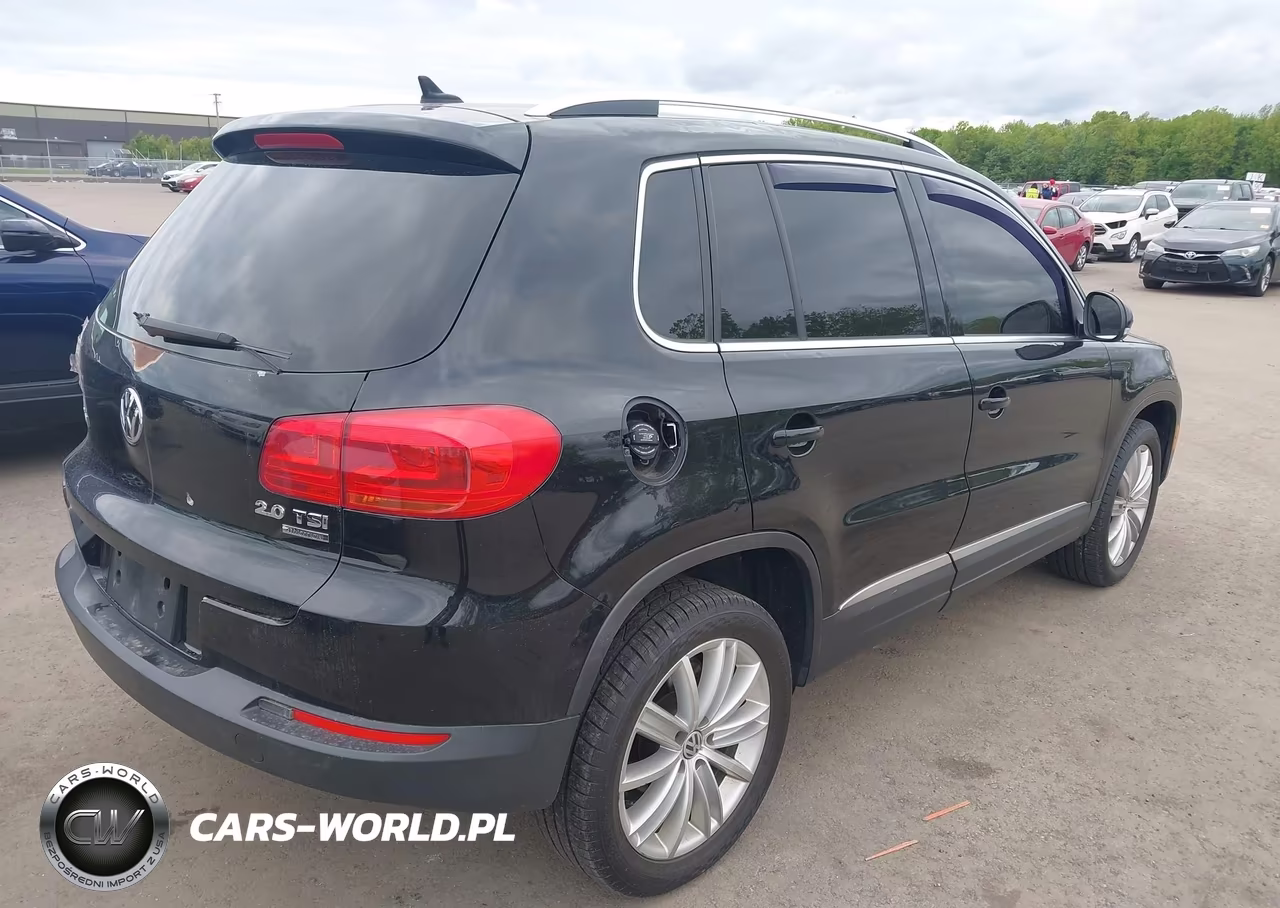 2012 Volkswagen Tiguan Se VIN:WVGBV7AX3CW608042 - 4