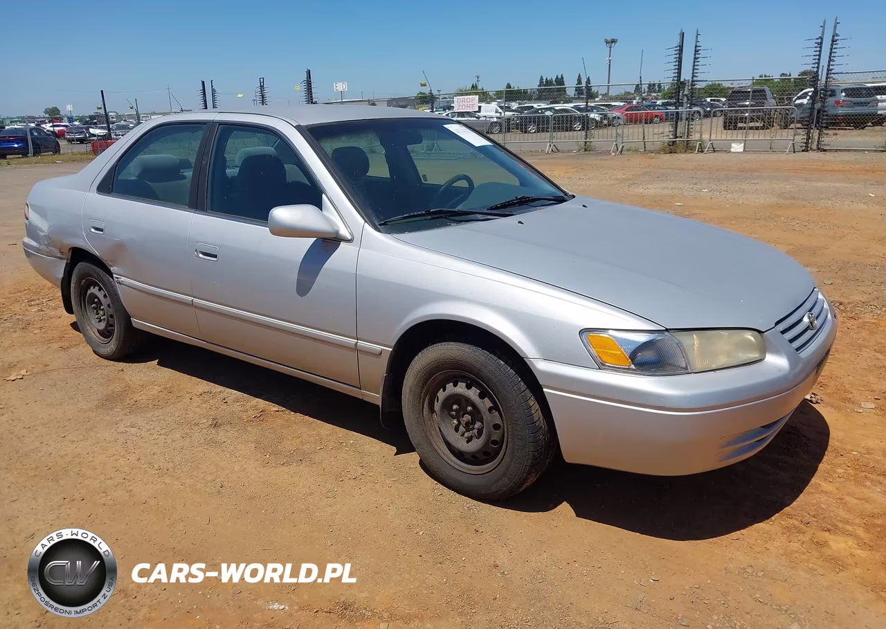 1999 Toyota Camry Le