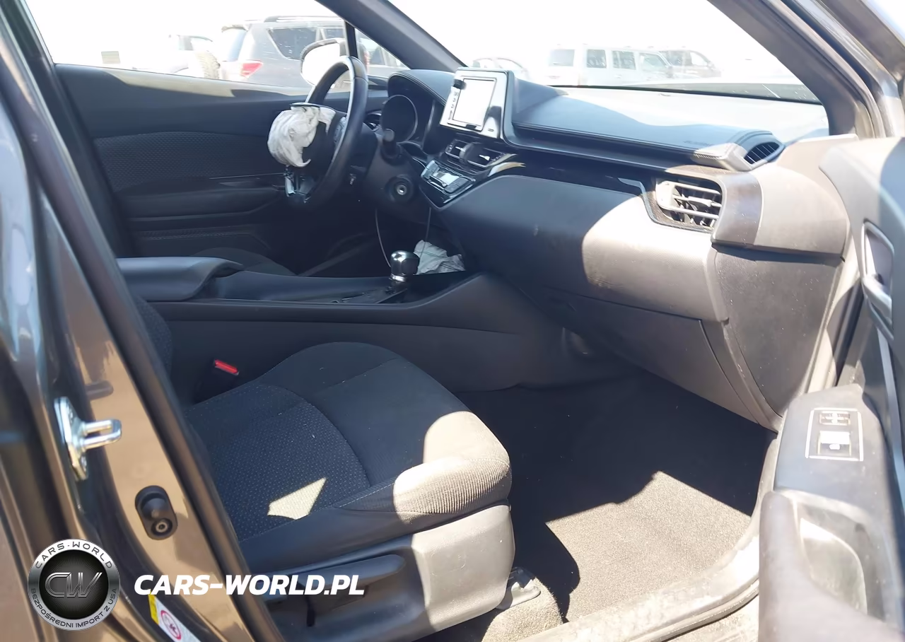 2018 Toyota C-Hr Xle VIN:NMTKHMBX2JR053881 - 5