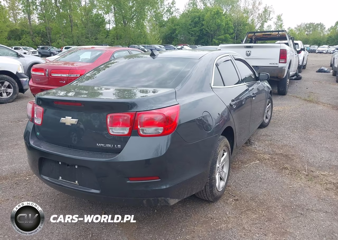 2014 Chevrolet Malibu 1Ls VIN:1G11B5SL3EF201388 - 4