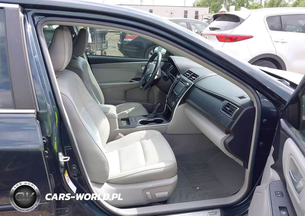 2017 Toyota Camry Xle VIN:4T1BF1FK0HU654888 - 5