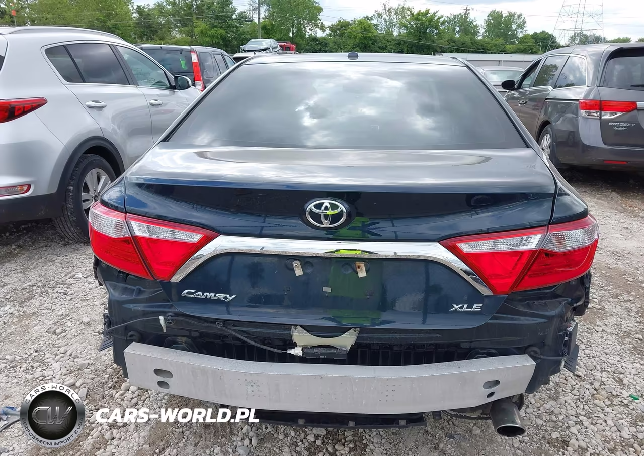 2017 Toyota Camry Xle VIN:4T1BF1FK0HU654888 - 6