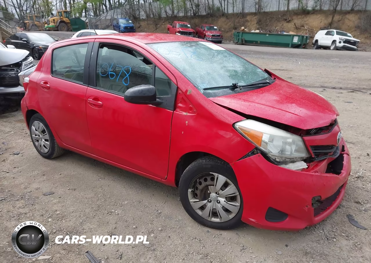 2012 Toyota Yaris Le