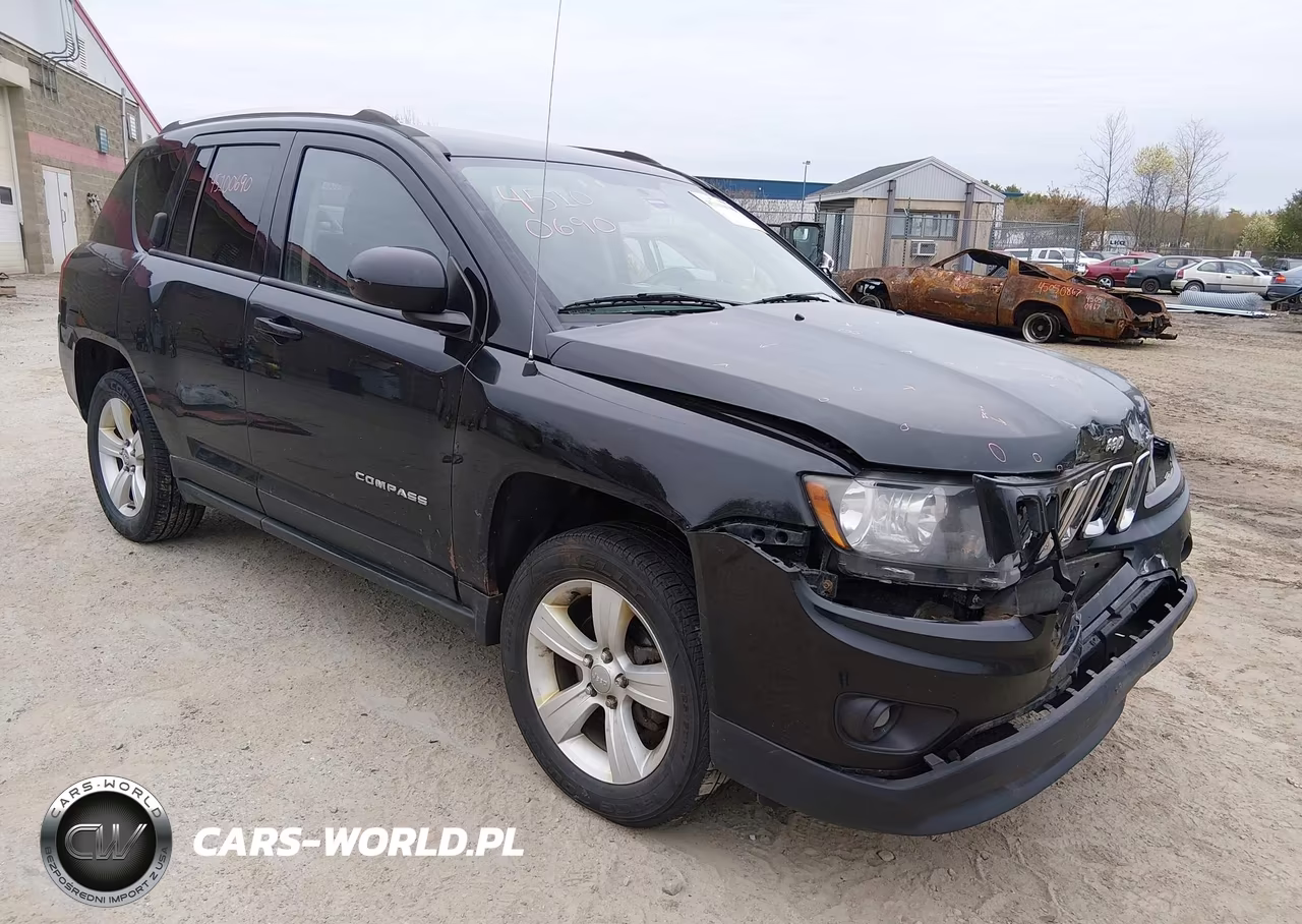 2014 Jeep Compass Latitude – zdjęcie 1 z 15
