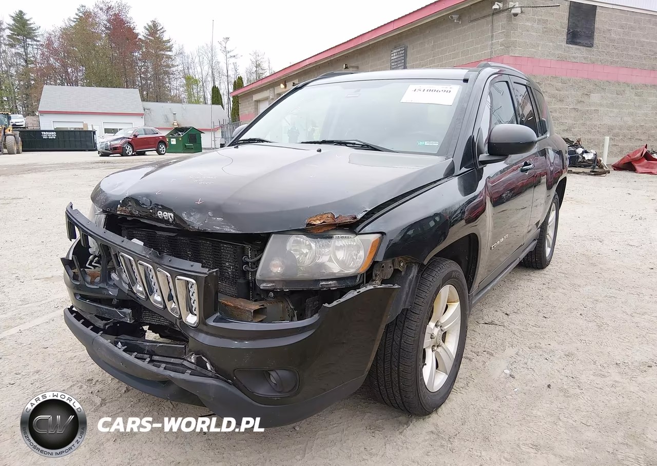 2014 Jeep Compass Latitude VIN:1C4NJDEB5ED659678 - 6