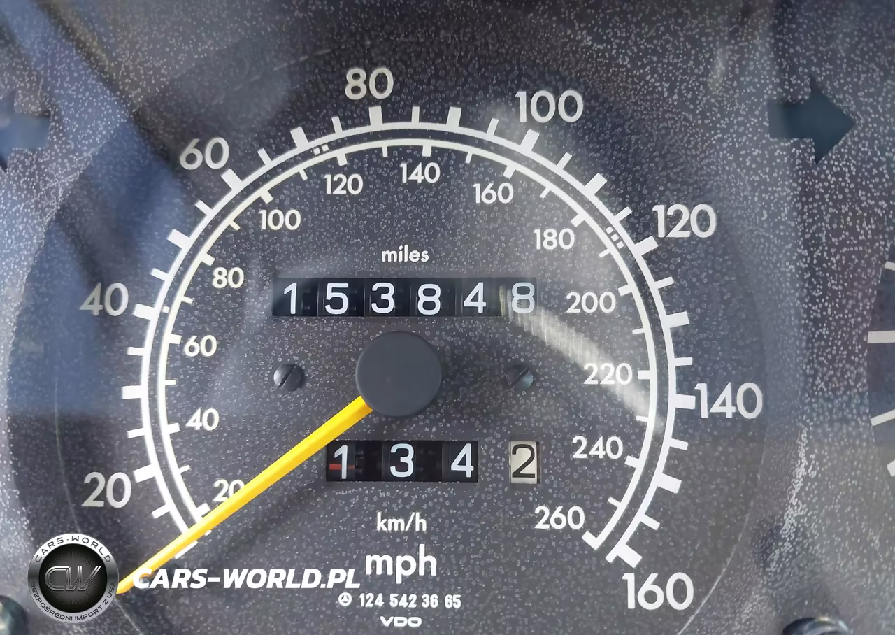 1993 Mercedes-Benz 300 E VIN:WDBEA32E5PB964233 - 15