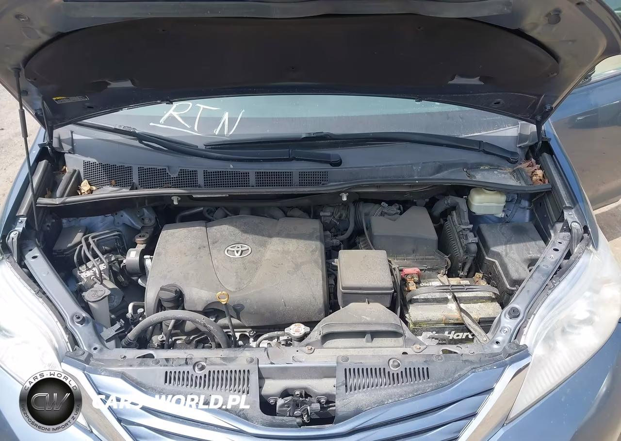 2017 Toyota Sienna Le 8 Passenger VIN:5TDKZ3DC8HS829833 - 10