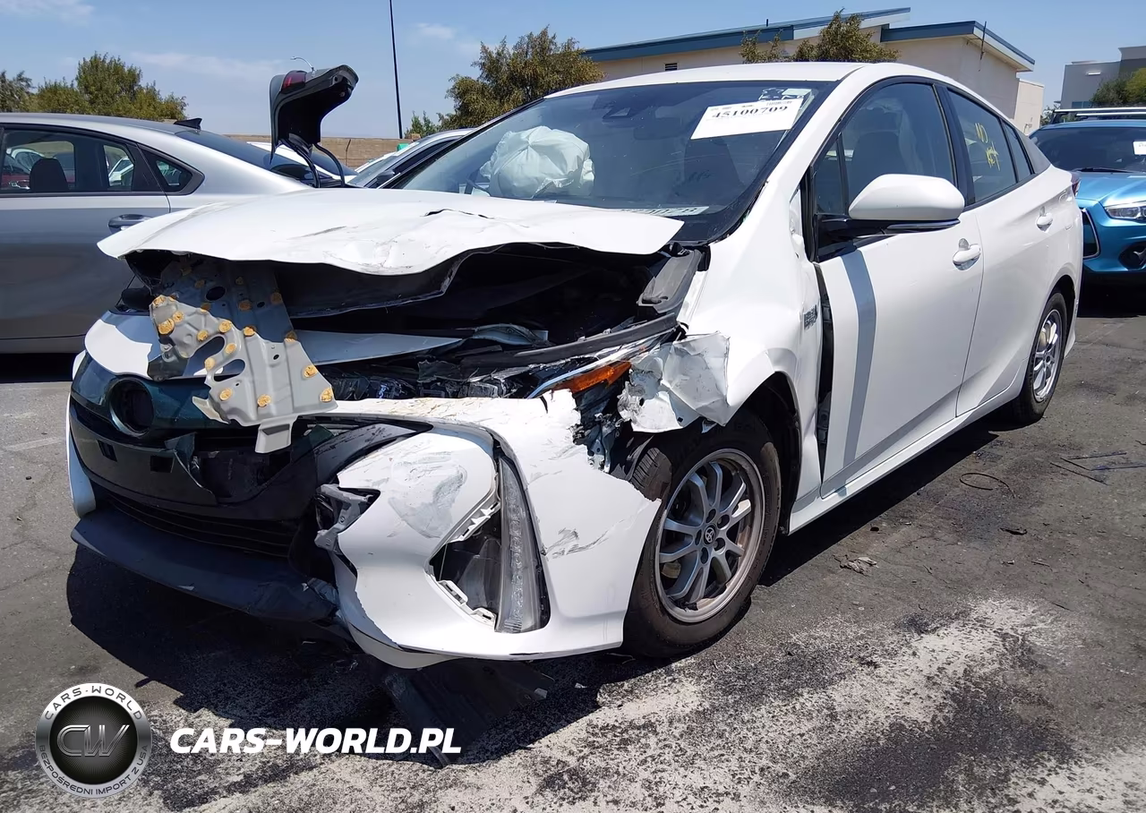 2017 Toyota Prius Prime Plus VIN:JTDKARFPXH3000676 - 2