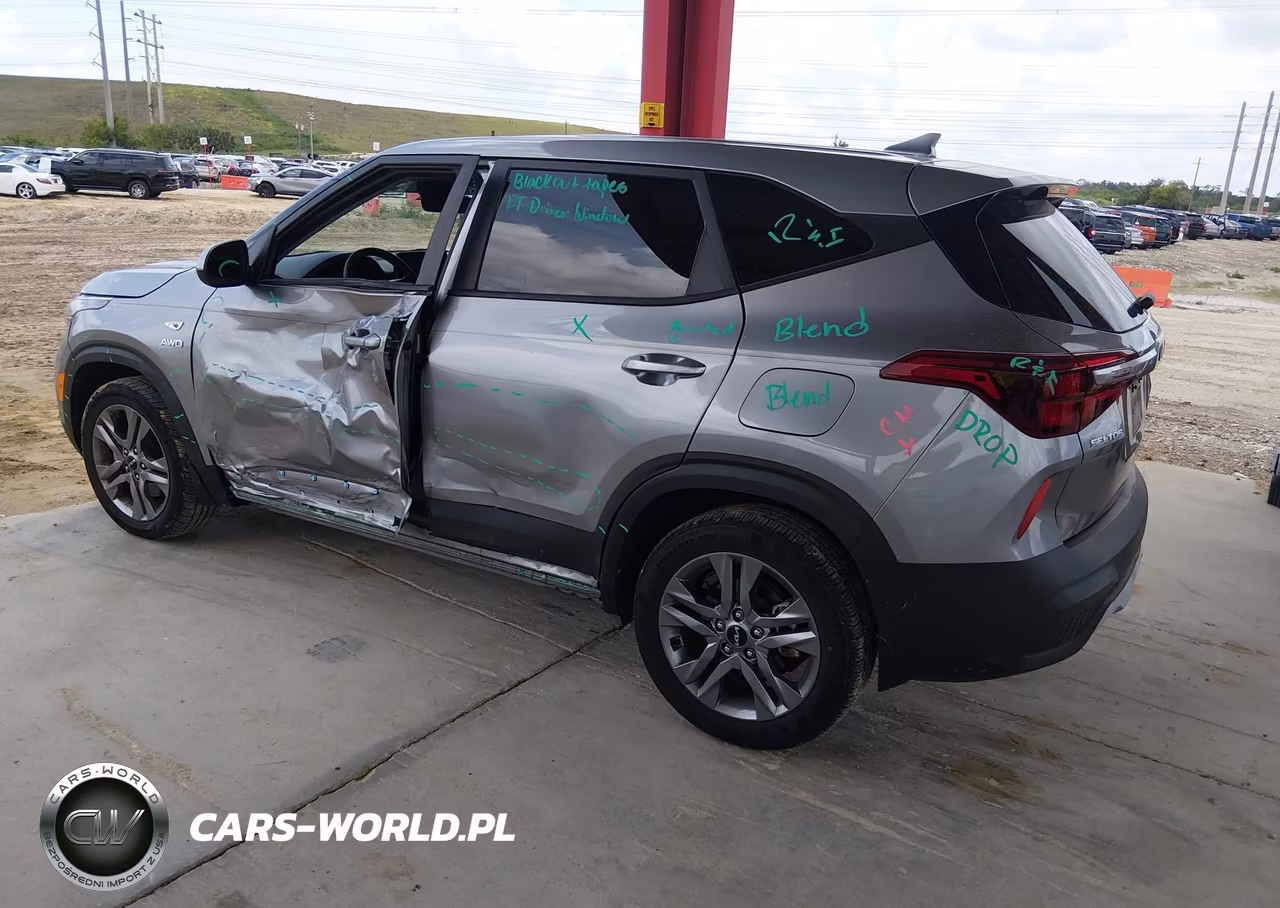 2023 Kia Seltos Lx VIN:KNDEPCAA9P7450239 - 3