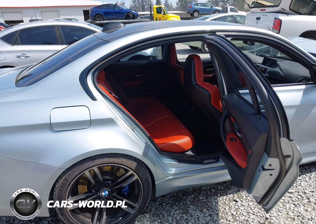 2016 BMW M3 VIN:WBS8M9C53G5D31618 - 8