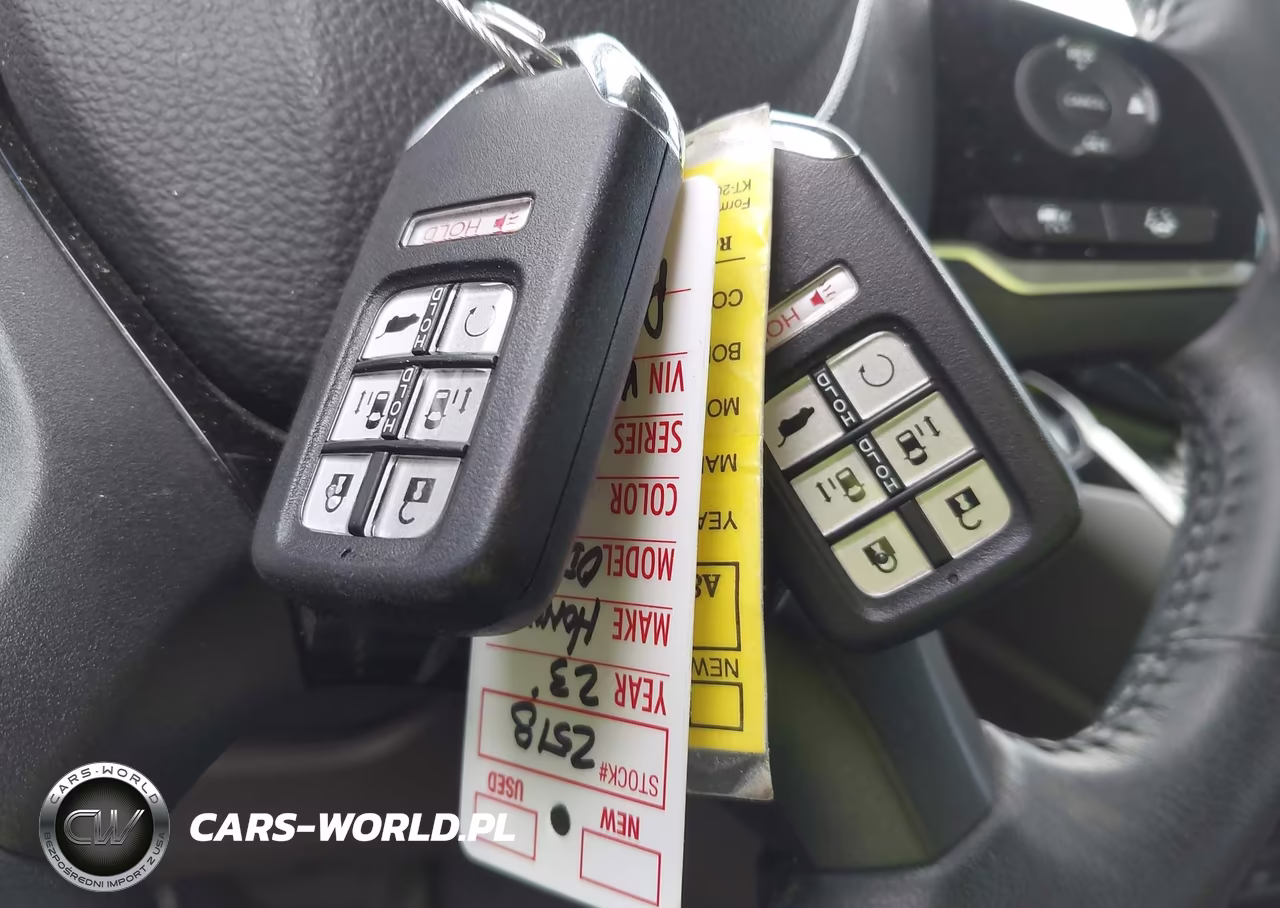2023 Honda Odyssey Touring VIN:5FNRL6H88PB007981 - 11