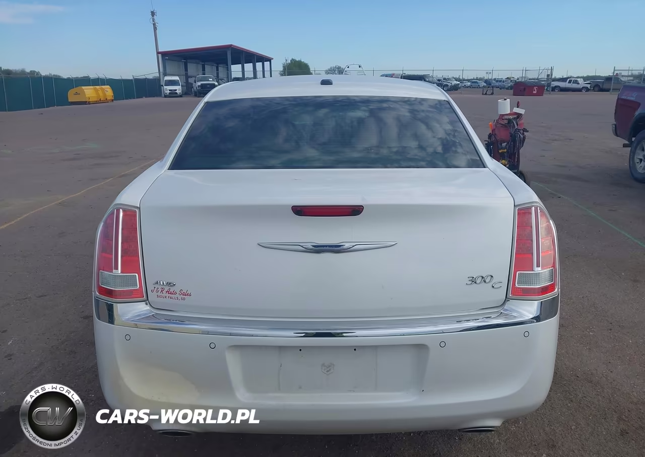 2014 Chrysler 300C Awd VIN:2C3CCAKG3EH285319 - 17