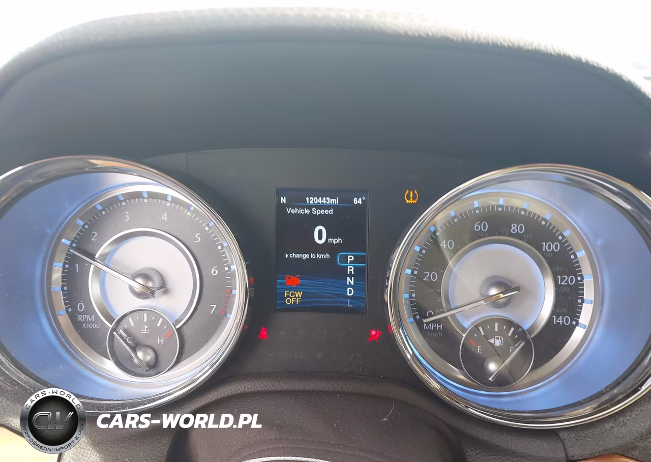 2014 Chrysler 300C Awd VIN:2C3CCAKG3EH285319 - 7