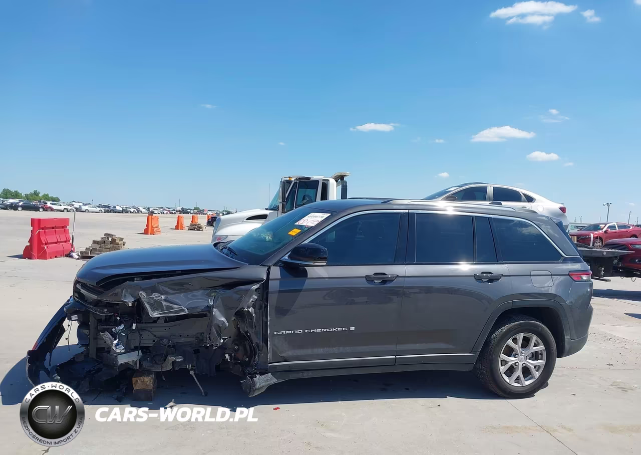 2023 Jeep Grand Cherokee Limited 4X2 VIN:1C4RJGBG8PC544682 - 14
