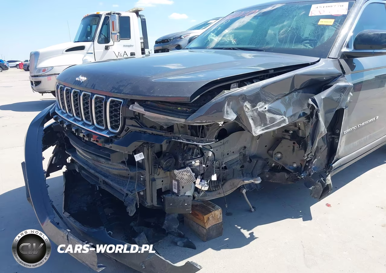 2023 Jeep Grand Cherokee Limited 4X2 VIN:1C4RJGBG8PC544682 - 6