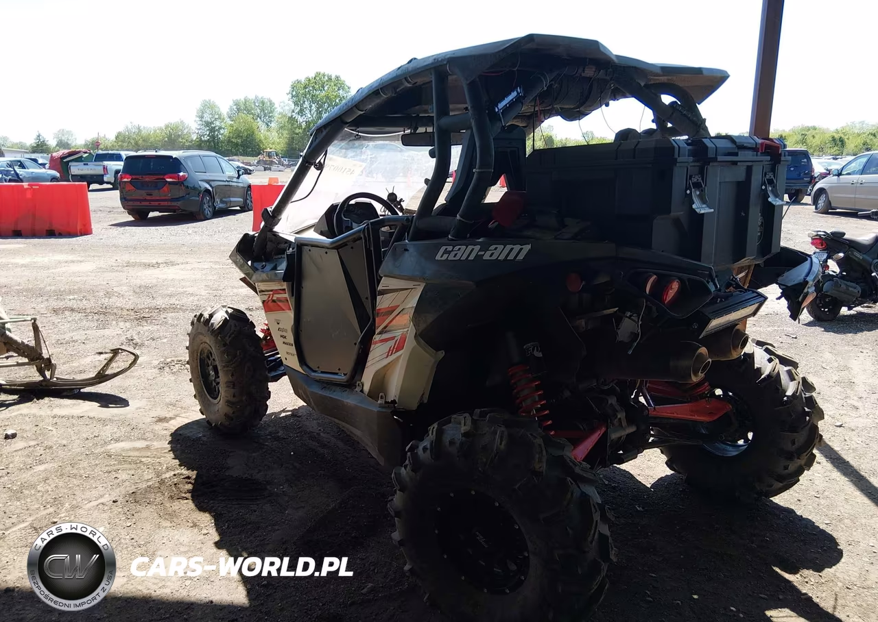 2014 Can-Am Maverick 1000R X Rs VIN:3JBPXDP18EJ002328 - 3