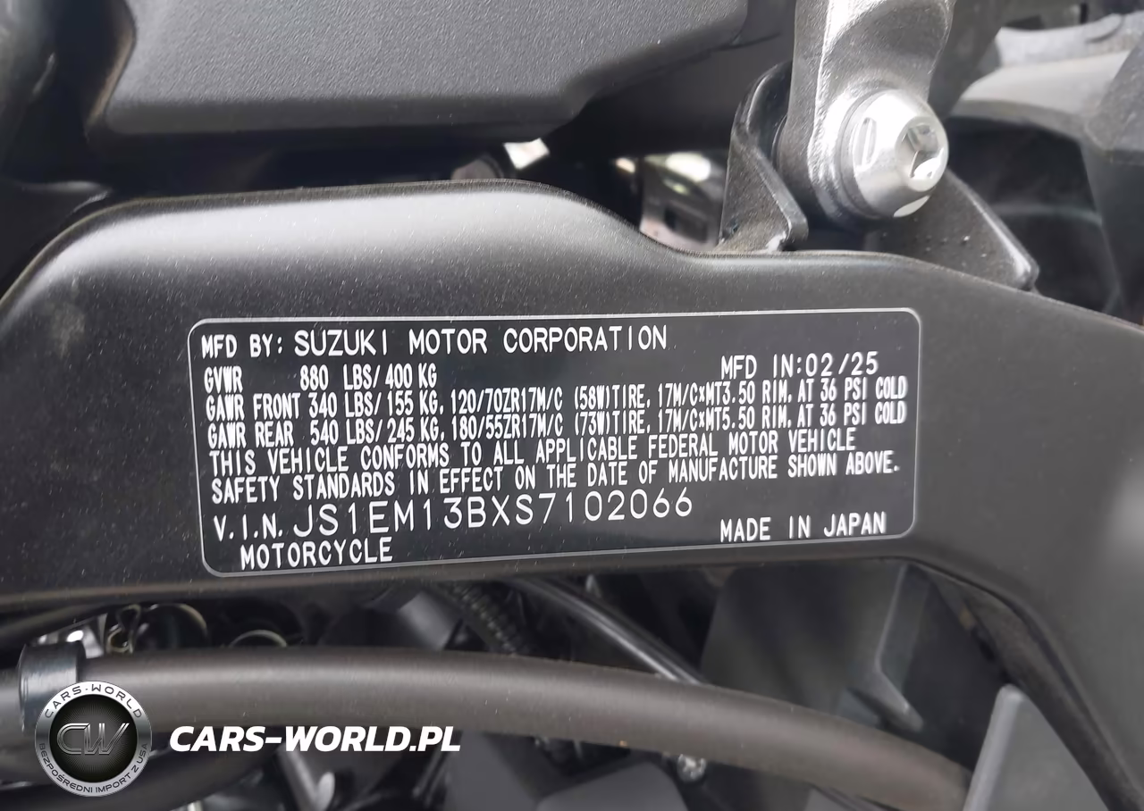 2025 Suzuki Gsx800 F VIN:JS1EM13BXS7102066 - 10