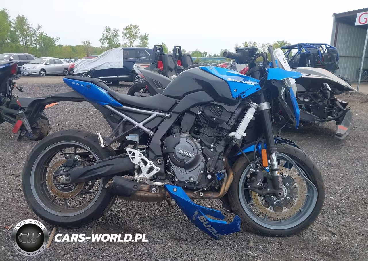 2025 Suzuki Gsx800 F VIN:JS1EM13BXS7102066 - 12