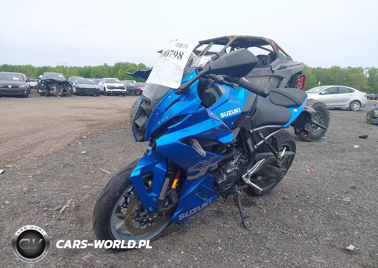 2025 Suzuki Gsx800 F VIN:JS1EM13BXS7102066 - 2