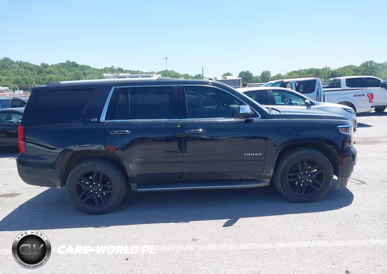 2015 Chevrolet Tahoe Ltz VIN:1GNSKCKC7FR743634 - 13