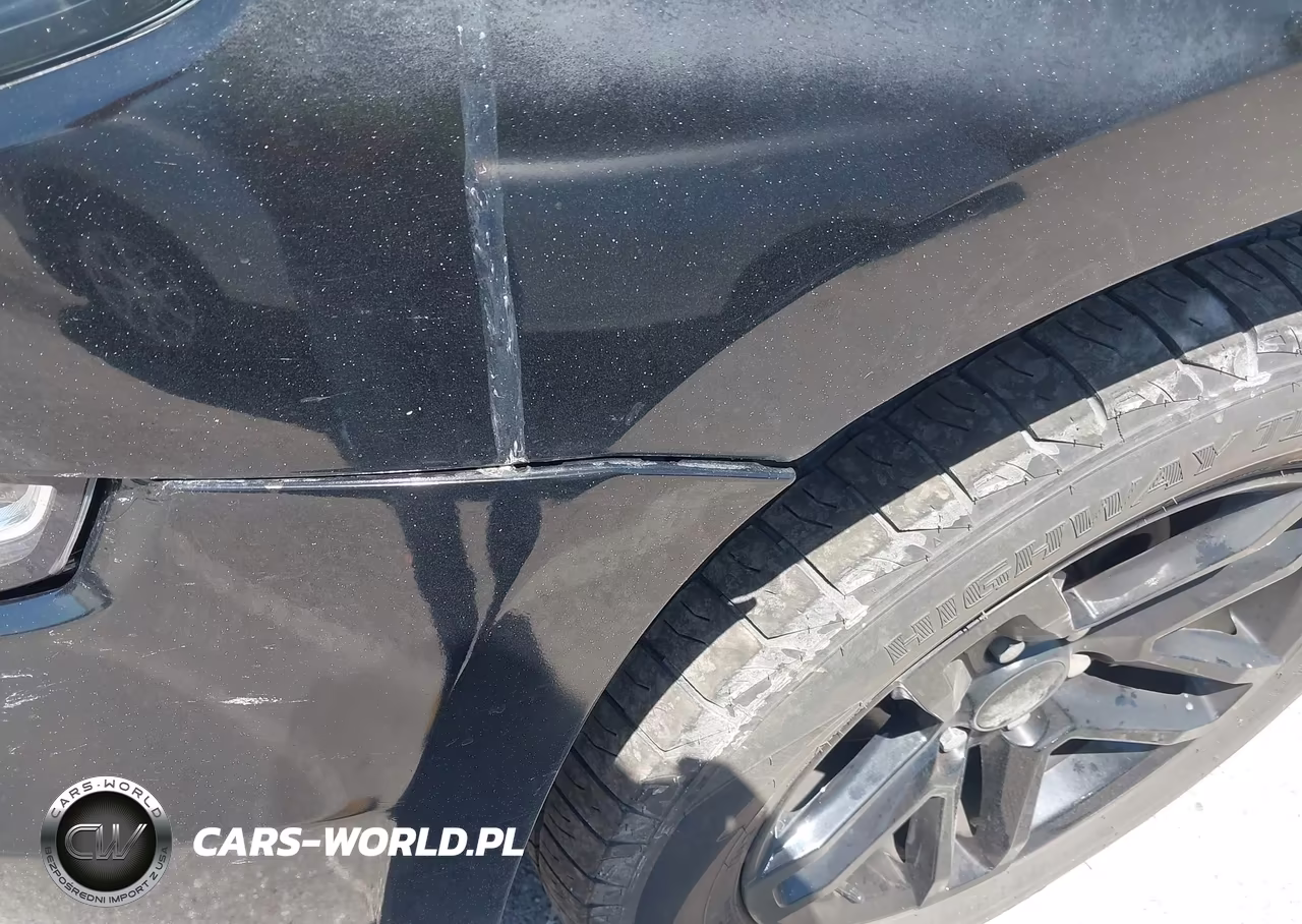 2015 Chevrolet Tahoe Ltz VIN:1GNSKCKC7FR743634 - 18