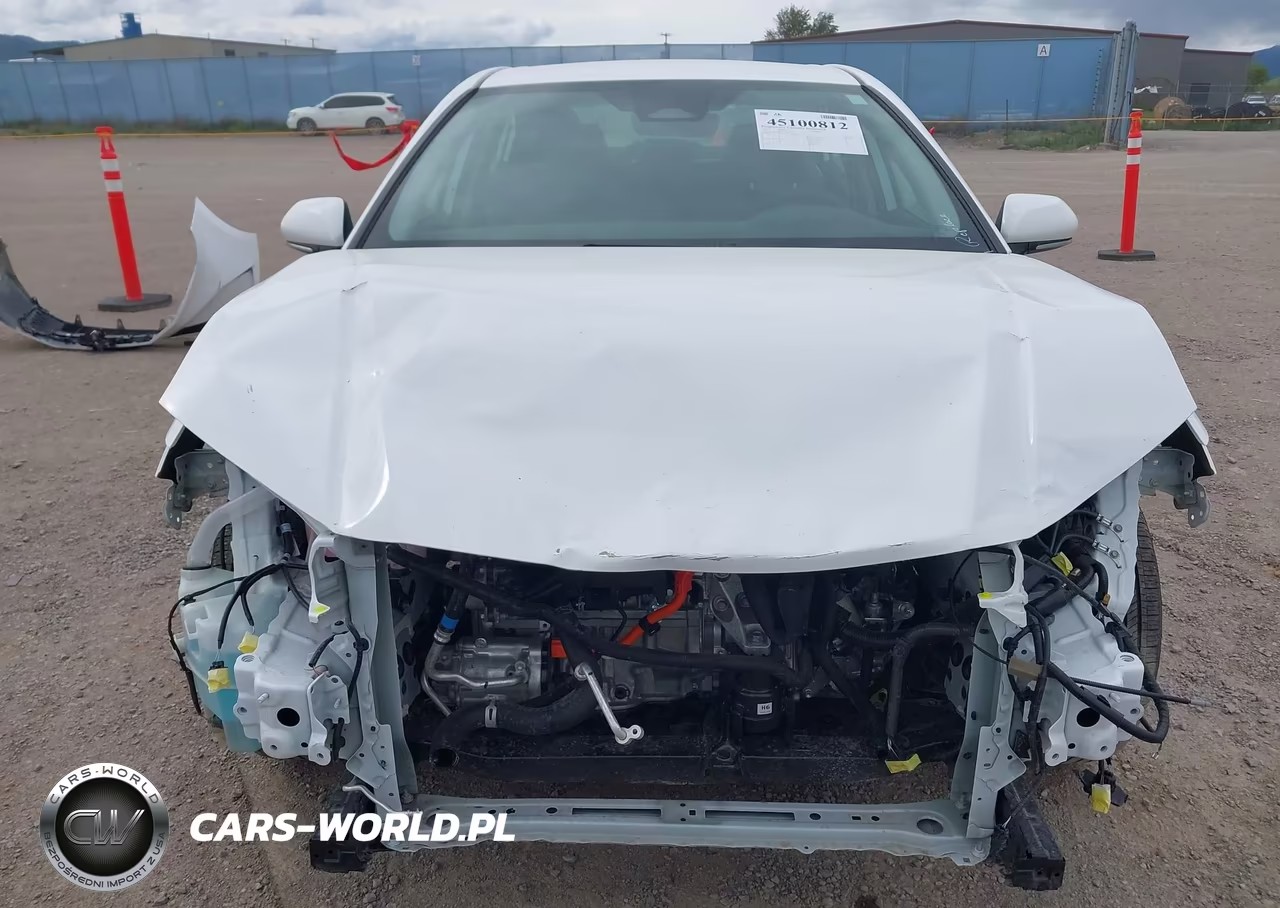 2026 Toyota Camry Le VIN:4T1DBADK0TU547744 - 13