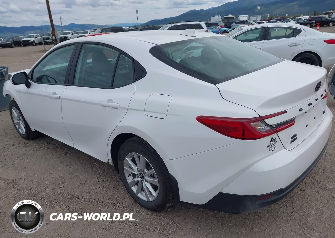 2026 Toyota Camry Le VIN:4T1DBADK0TU547744 - 3