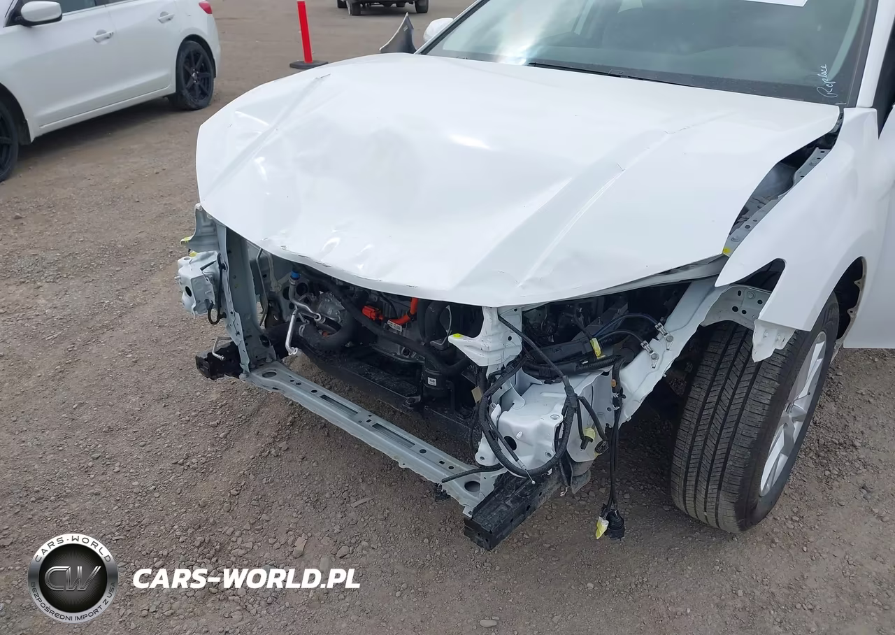 2026 Toyota Camry Le VIN:4T1DBADK0TU547744 - 6